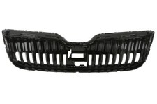 Calandre Skoda SUPERB