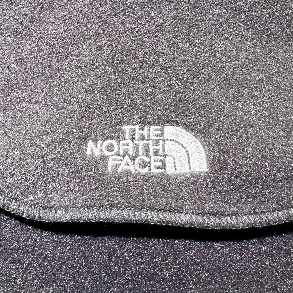 Bufanda polar reciclada THE NORTH FACE Polartec • Unisex • Gris • Nueva sin etiquetas Foto 2 de 3