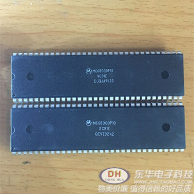 1PCS NOS Motorola MC68000P10 68000 VINTAGE MPU DIP64