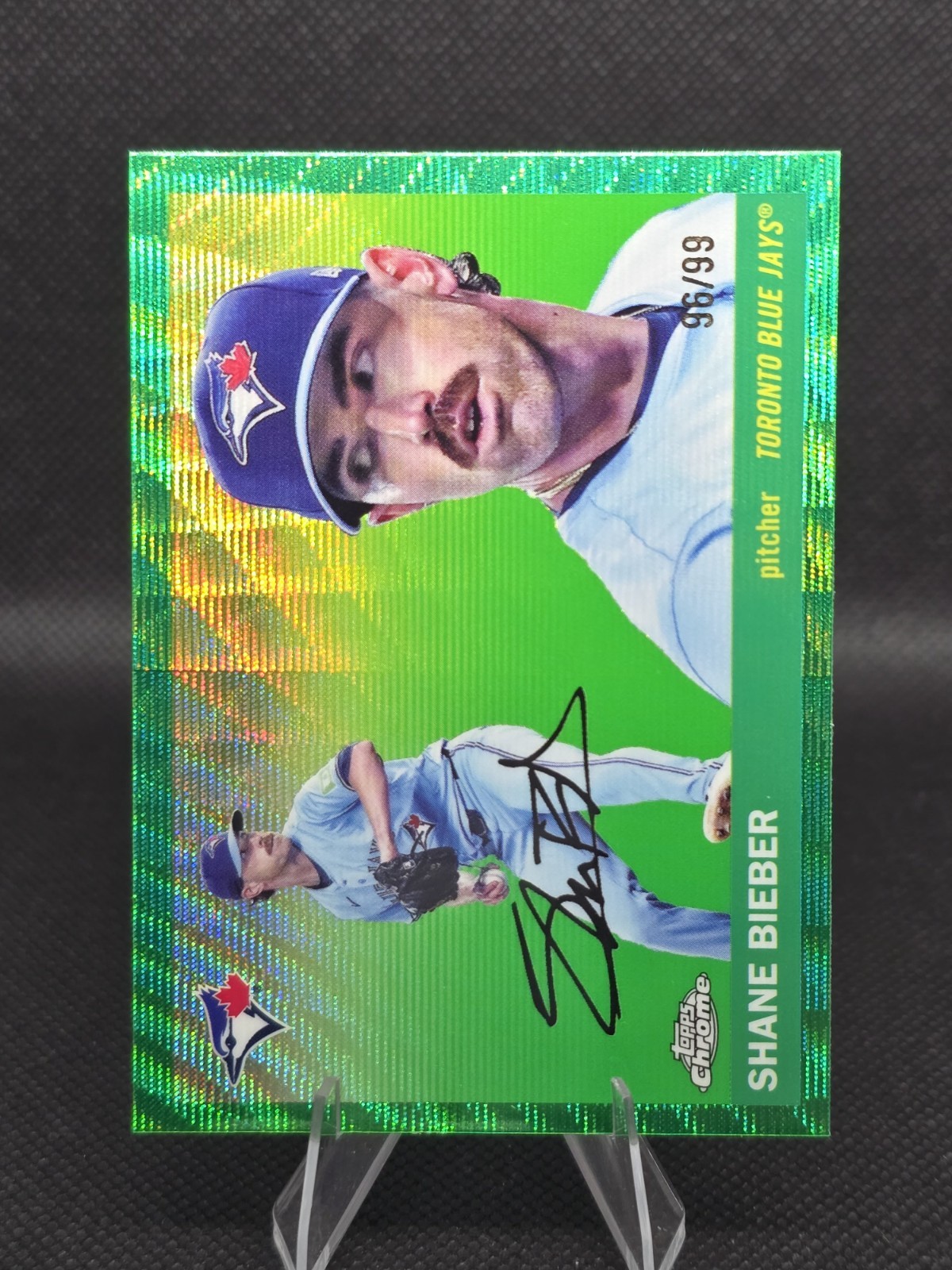 2025 Topps Chrome Platinum Shane Bieber #3 Green Wave Refractor /99 Blue Jays