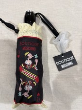 Moschino Cheap chic Compact Umbrella Queen Of Hearts  NWT.  A54