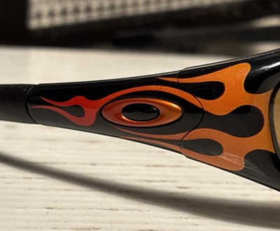 ‼️希少‼️【OAKLEY】廃盤レアモデル ファイヤーパターンブラック オレンジ 希少‼️【OAKLEY】廃盤レアモデル ファイヤーパターンブラック