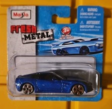 2017 Maisto Fresh Metal '14 Corvette C7 Stingray Metallic Blue NIB NM-MT