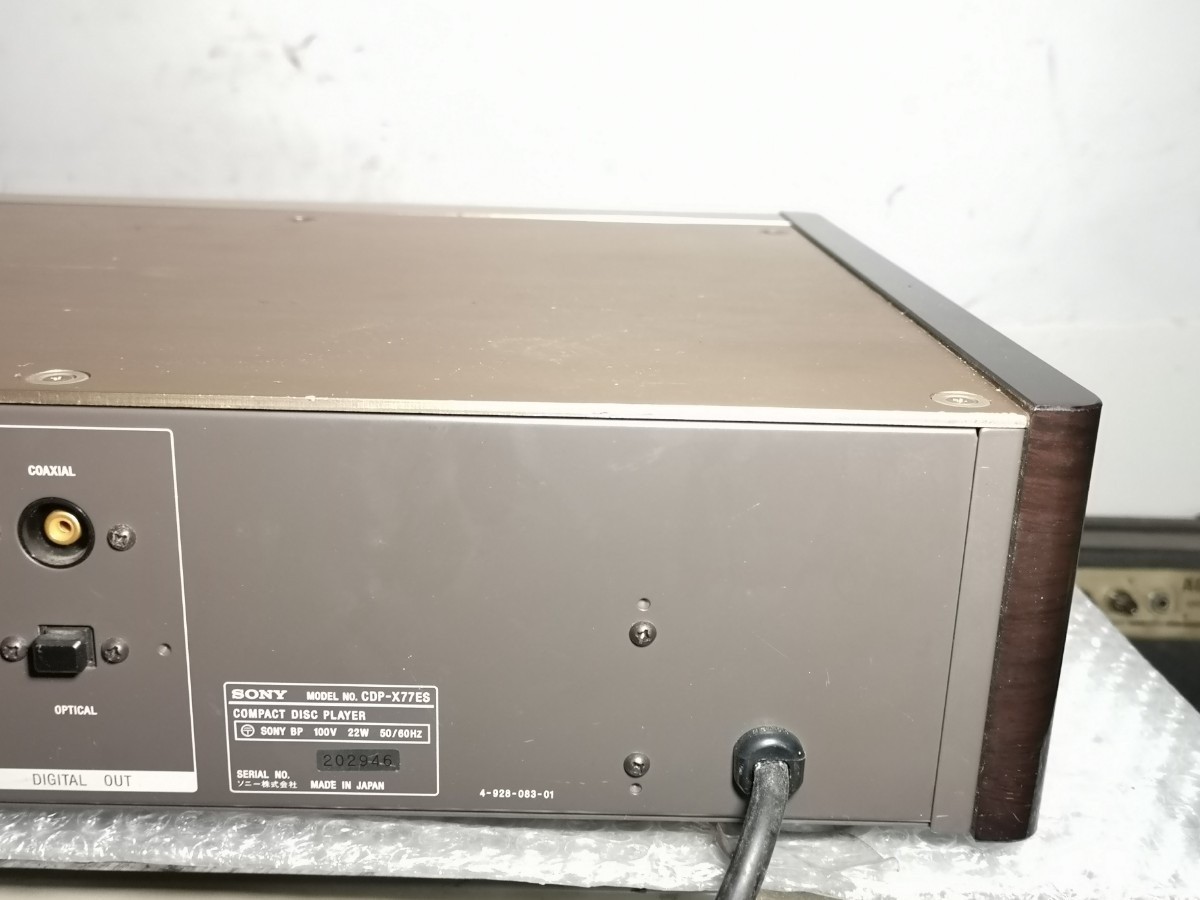 Sony CDP-X77ES High-End CD Player Vintage Audio Stereo Component 
