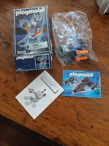 Playmobil 3081 Space Robot 1999  Made in Malta Vintage Rare