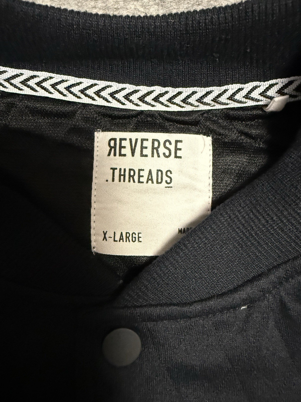 Reverse Threads Princeton Quilted Snap Jacket Nav… - image 4