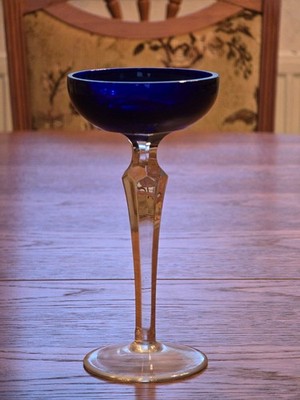 Likörschale oder Stielglas oder auch Champagner Coupe