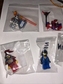 LEGO Nexo Knights Jestro&rsquo;s Evil Mobile Set 70316 & Moltor&rsquo;s Lava Smasher 70313