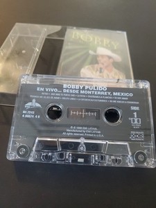 CASSETTE Bobby Pulido – En Vivo - Desde Monterrey, México EMI Latin 1998 TEJANO