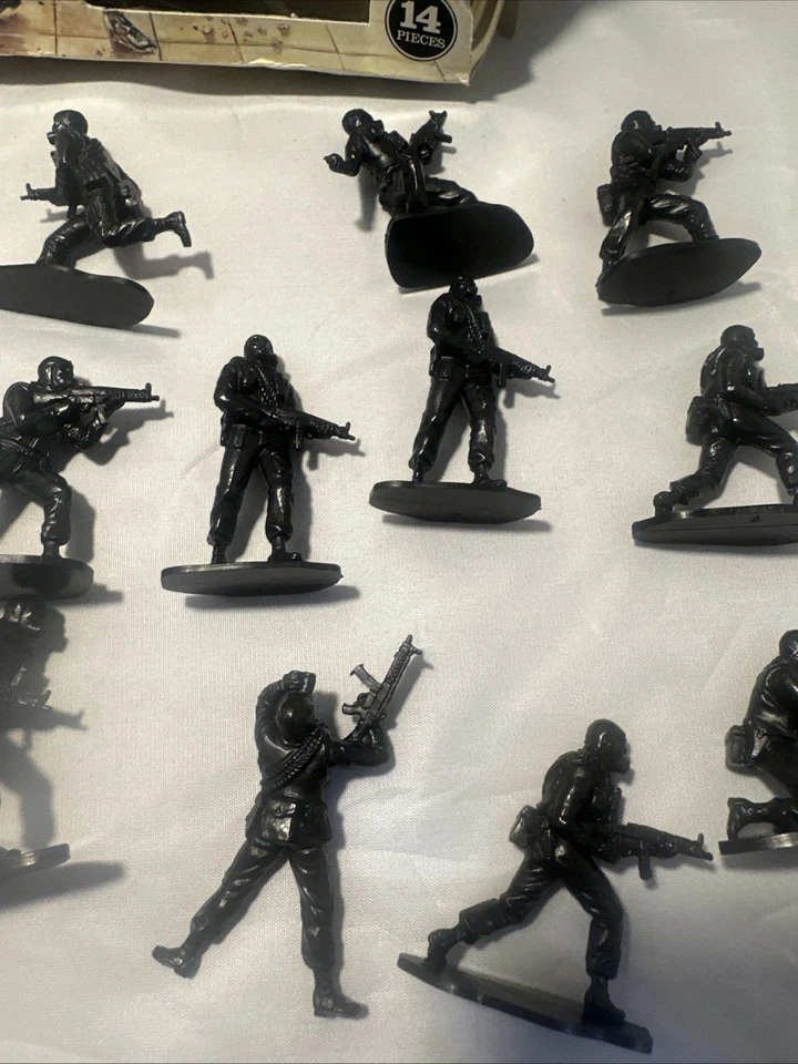 Airfix 1/32 S.A.S. Figuras modelo serie 2 1986 muy raras completas Foto 4 de 4