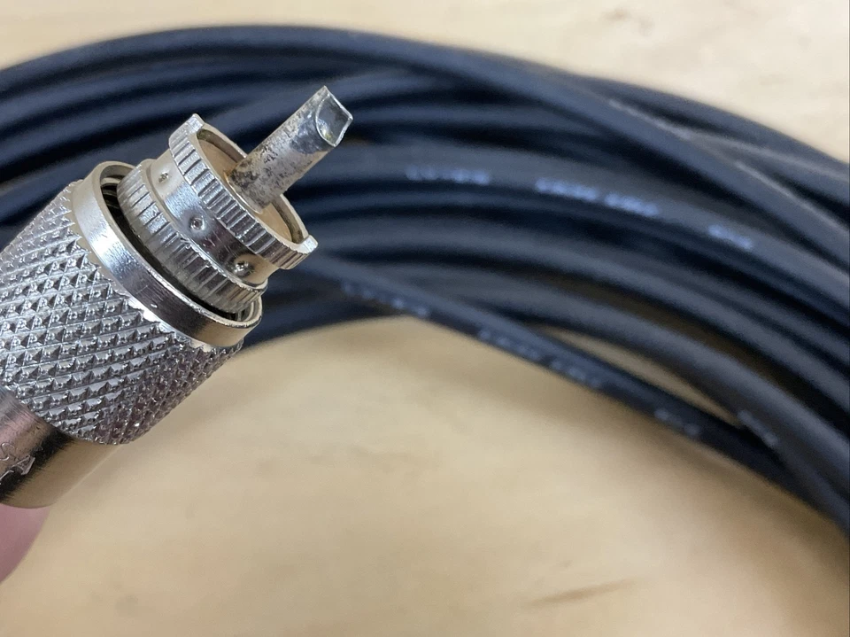 Цифровой видеокабель CANARE LV-61S HD-SDI 75 Ом штекер BNC на штекер BNC 35 футов - Изображение 4 из 4