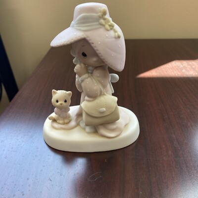 Precious Moments E-2824 To A Very Special Mom Figurine Signed 1983