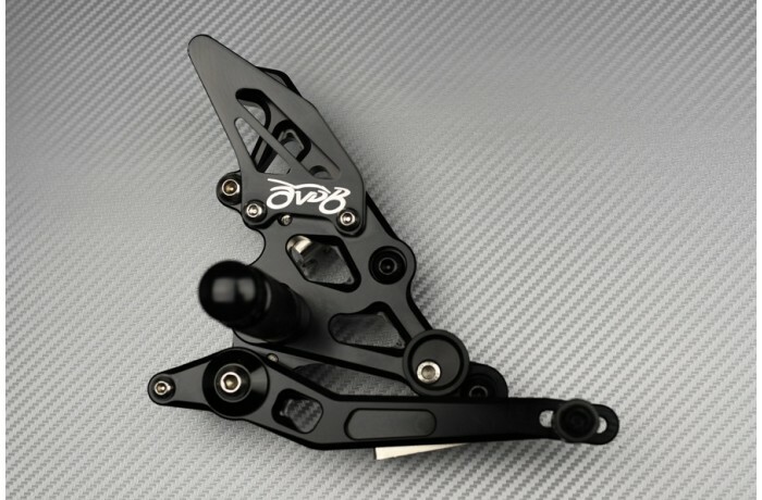 Commandes reculées AVDB avec repose-pieds réglables et grip racing vert pour Yamaha MT07