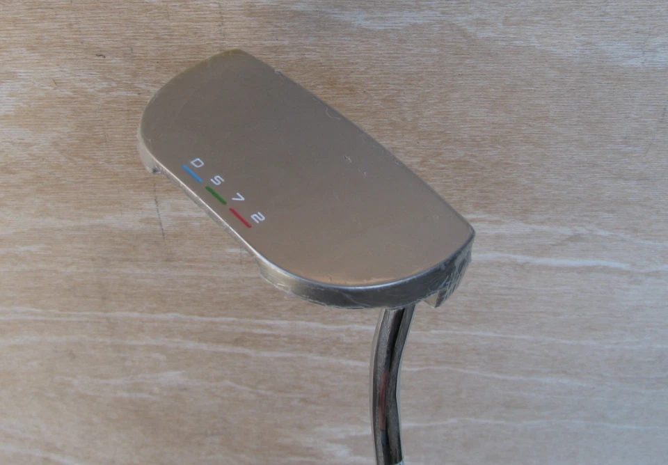 NEW PING DS72 PLD MALLET PUTTER 35 INCH RIGHT HANDED + HEADCOVER NEW IN PLASTIC - Image 3 of 4