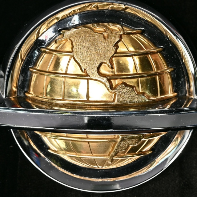 Listing fresh items weekly