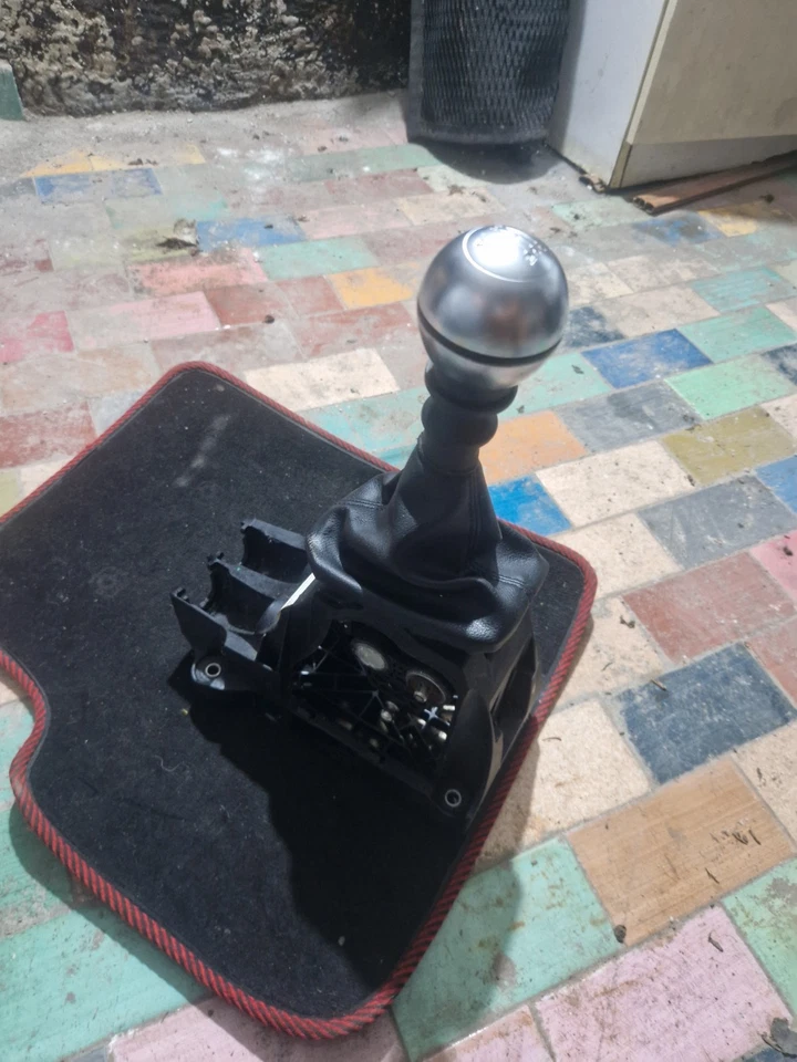 POMELLO LEVA CAMBIO CON CUFFIA IN PELLE JEEP RENEGADE 1.0 BENZINA ANNO 2021  - Immagine 4 di 4