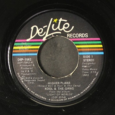 KOOL & THE GANG: higher plane / wild is love DE-LITE 7'' Single 45 RPM