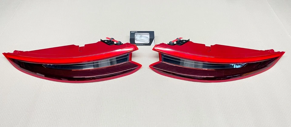 KIT FARO TRASERO LED OSCURO PORSCHE 991.2 LHD NUEVO ORIGINAL 2015-2020 PORSCHE 911 Foto 4 de 4
