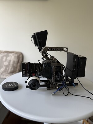 Blackmagic Pocket Cinema Camera 6K   PL MOUNT