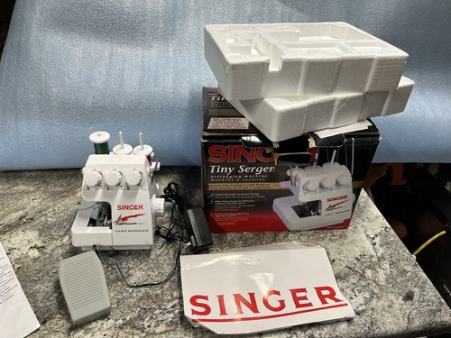 Singer Tiny Serger Overedging Sewing TS380 PLUS w/ Pedal, Manual, Box