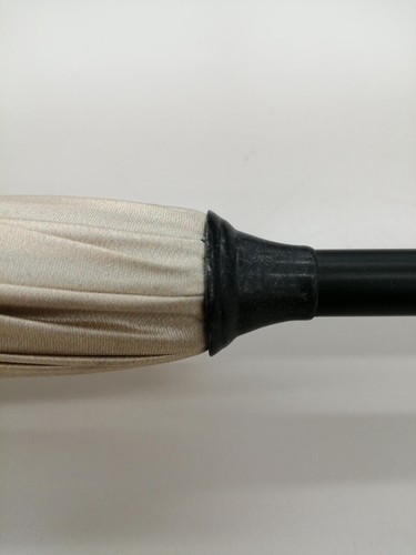 Auth CHANEL camellia Coco Mark Umbrella Polyester White Black Made in France - Picture 4 of 12