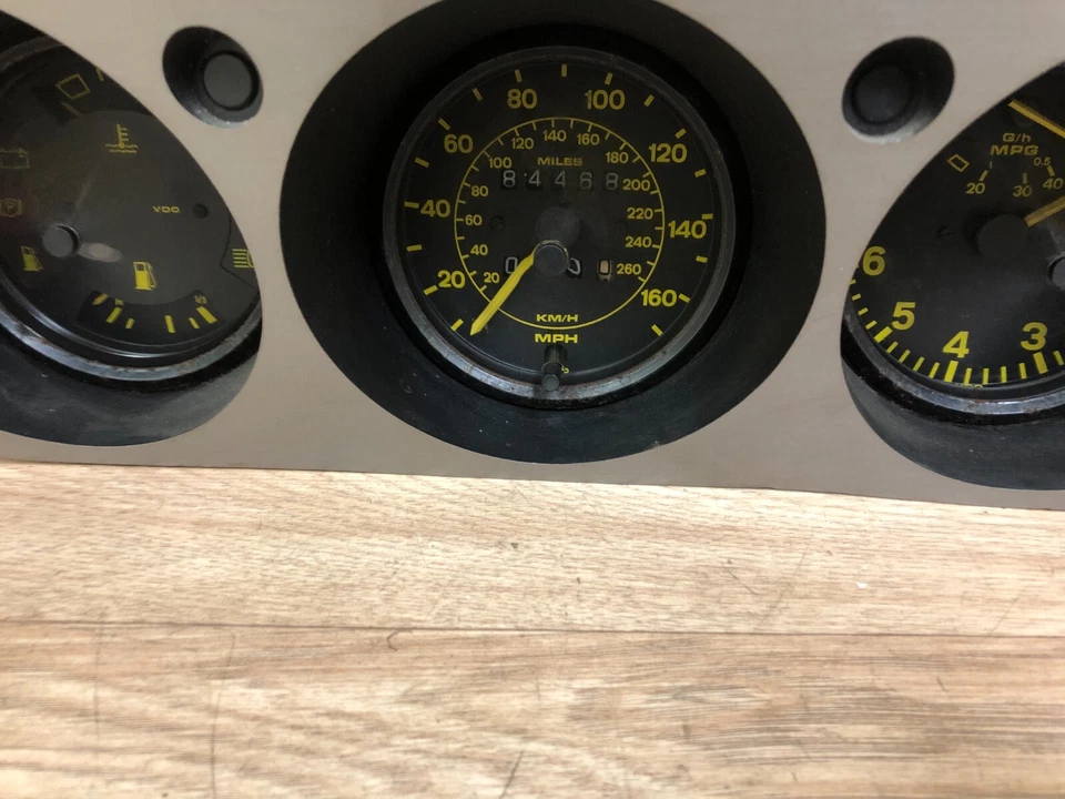 PPORSCHE 944 OEM ПЕРЕДНЯЯ ПАНЕЛЬ СПИДОМЕТР ПРИБОР УКАЗАТЕЛЬ 1983-1984 - Изображение 3 из 4