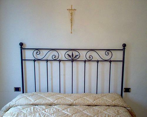 LETTO in FERRO BATTUTO . Realizzazioni Personalizzate . 986 - Foto 1 di 7