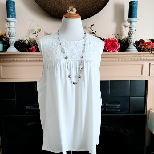 Indigo GNW Sleeveless Boho Top XL White Embroided A-Line Seaming Detail