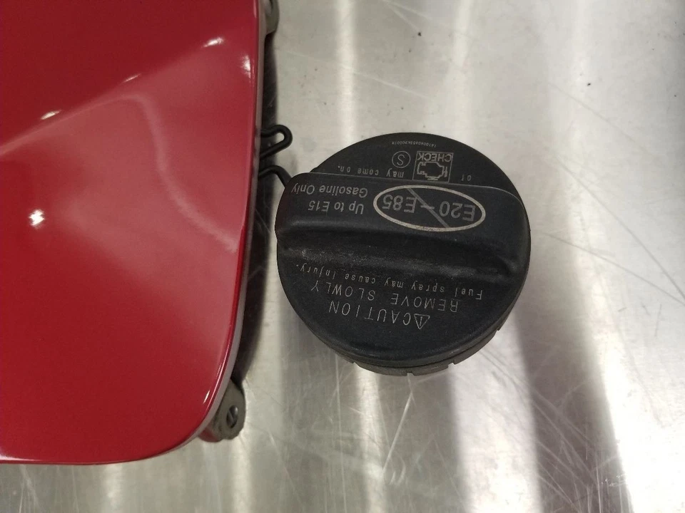 17 2017 TOYOTA TACOMA SR5 FUEL FILLER DOOR RED - Image 4 of 4