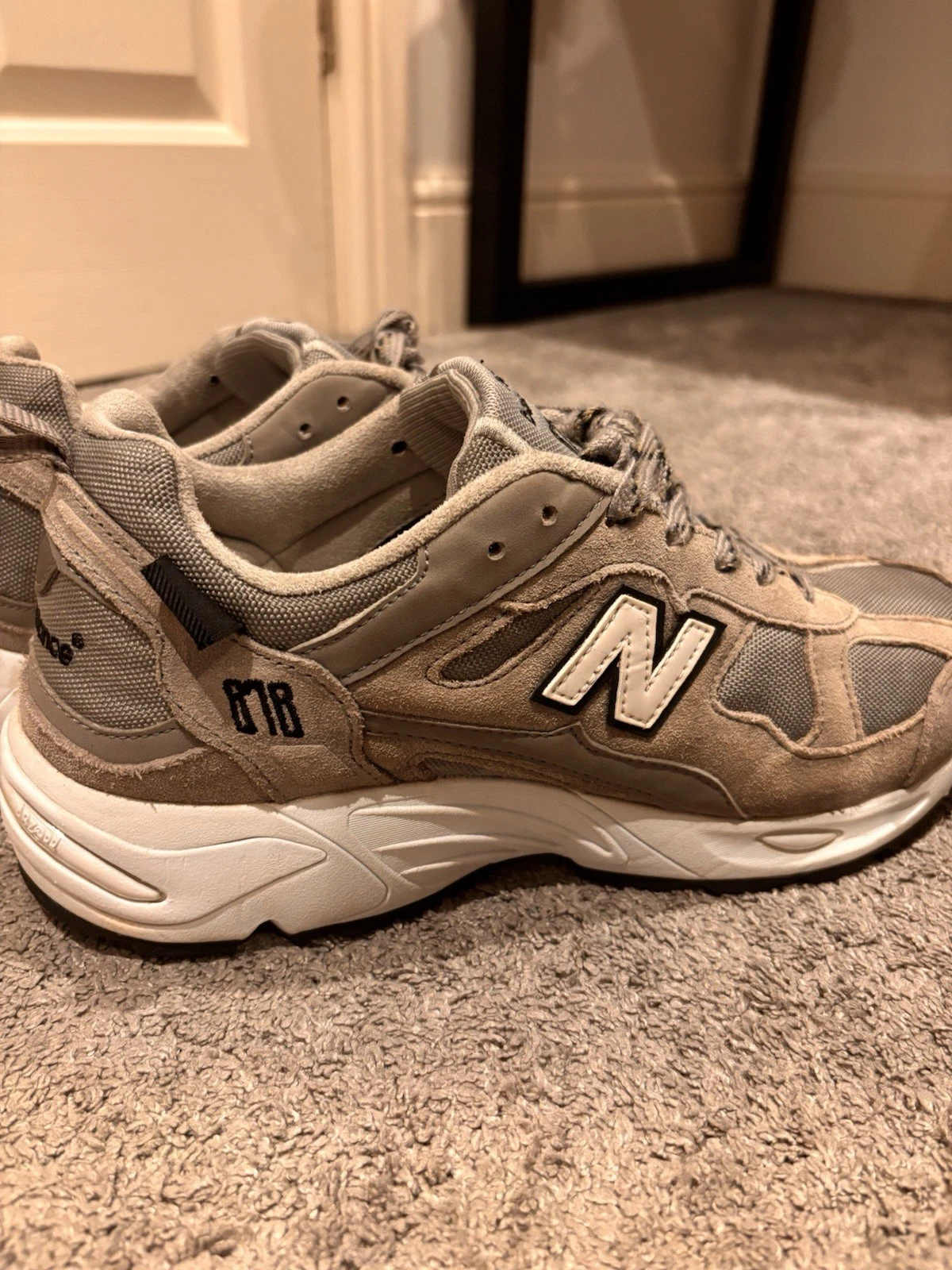 New Balance Scarpe da Ginnastica Uomo Grigio UK 7.5 878