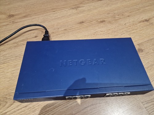 Netgear Prosafe 16 Port Gigabit Switch JGS 516 v2 With Power Supply, Working - Picture 3 of 6