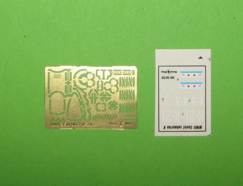 Kit Modèle Plastique 1/350 - Sous-marin Soviétique Project 628 (1953) Par Mikro Mir