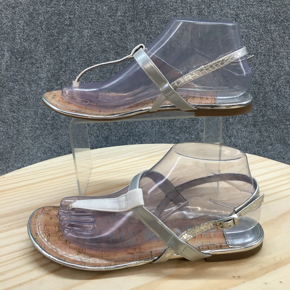 Sandalias Sam & Libby para mujer 8 tangas plateadas correa para el tobillo puntera informal puntera abierta Foto 2 de 4