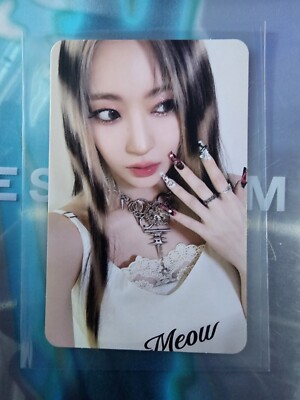 LE SSERAFIM Sakura CRAZY HELLO82 EXCLUSIVE PHOTOCARD | eBay