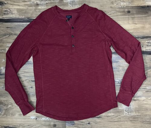Good Man Brand Long Sleeve Pullover Button Neck Shirt Size Small Red