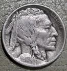 1913d type 2 Buffalo nickel, nice original VF+ condition full date, 7/8 horn vis