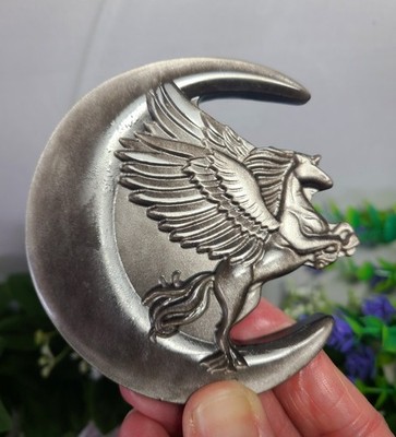 3.4'' 98g A++Silver Sheen Obsidian Pegasus Flying Horse & Moon Stone Carving
