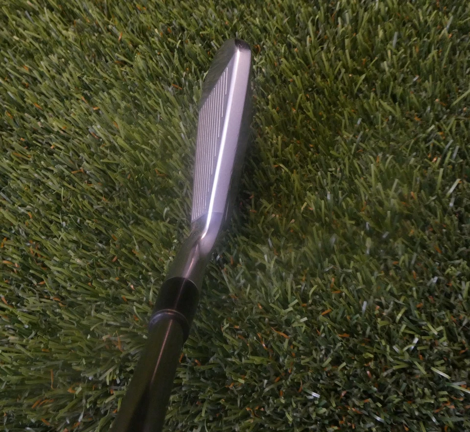 MINT Srixon ZX Forged 3 Iron 20* UST Mamiya Recoil 95 F4 Stiff Flex Graphite - Image 4 of 4