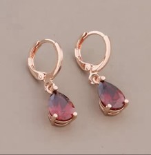 9ct Rose Gold filled Lab-created Red Garnet Teardrop Earrings FREE BOX (9176)