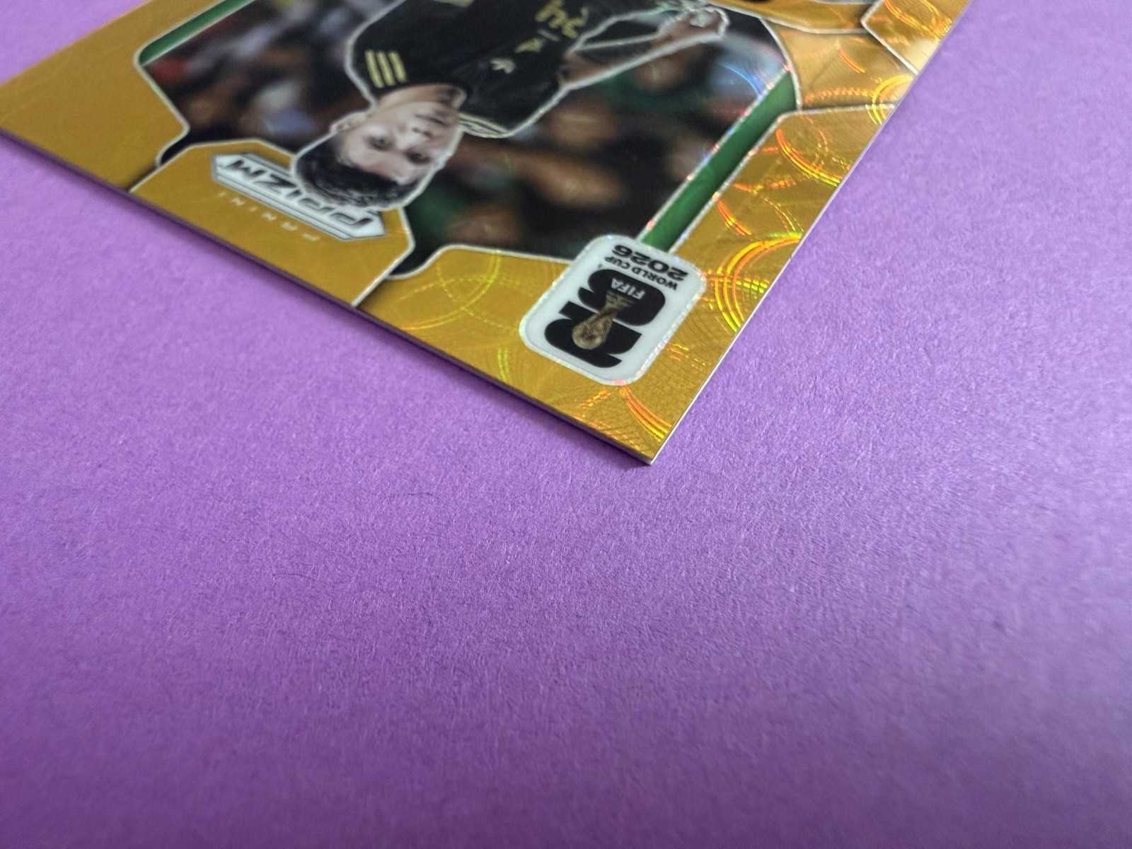 2026 Panini Prizm World Cup Rodrigo Huescas Choice Gold Penmanship Auto 6/10 view 6