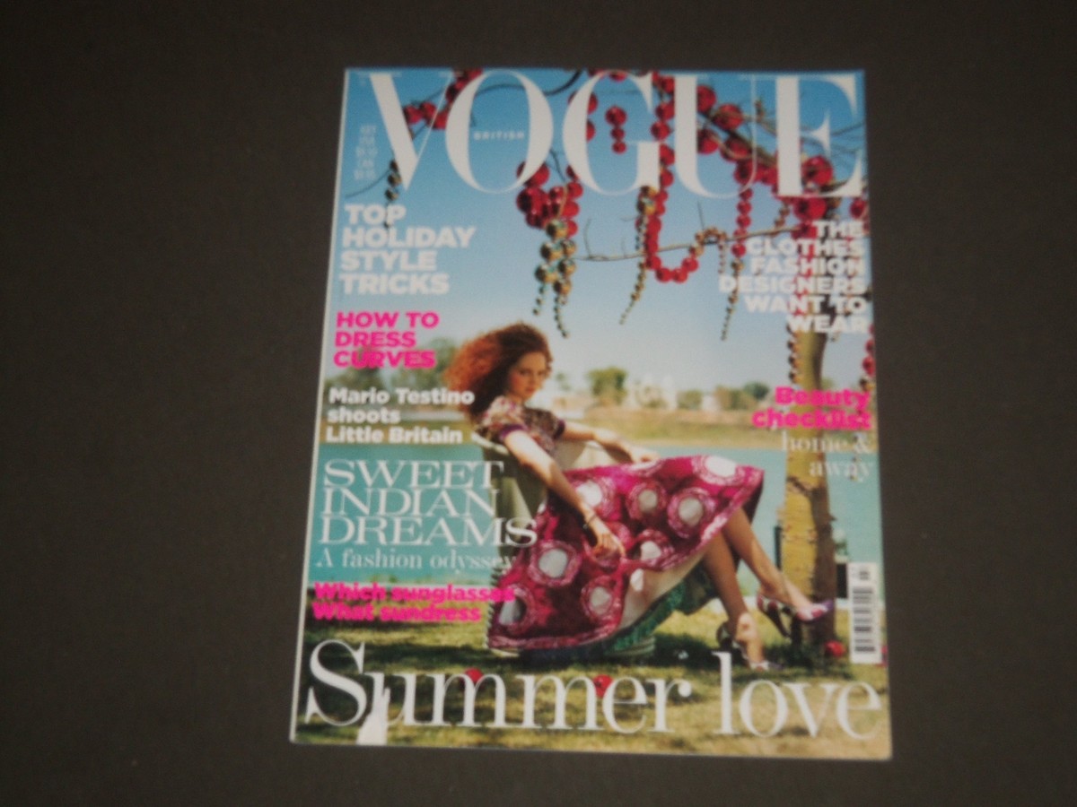 2005 JULY VOGUE MAGAZINE - LILY COLE COVER - BRITISH EDITION - SP