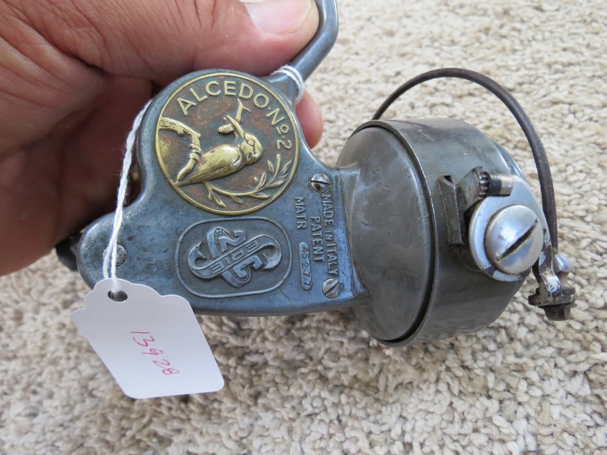 リール ALCEDO 2CS made in ITALY Alcedo 2CS Italian vintage spinning reel, fine condition