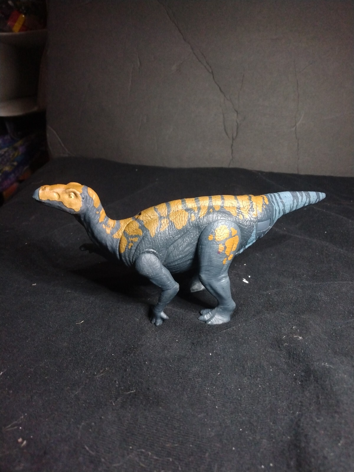 Picture 3 of 5