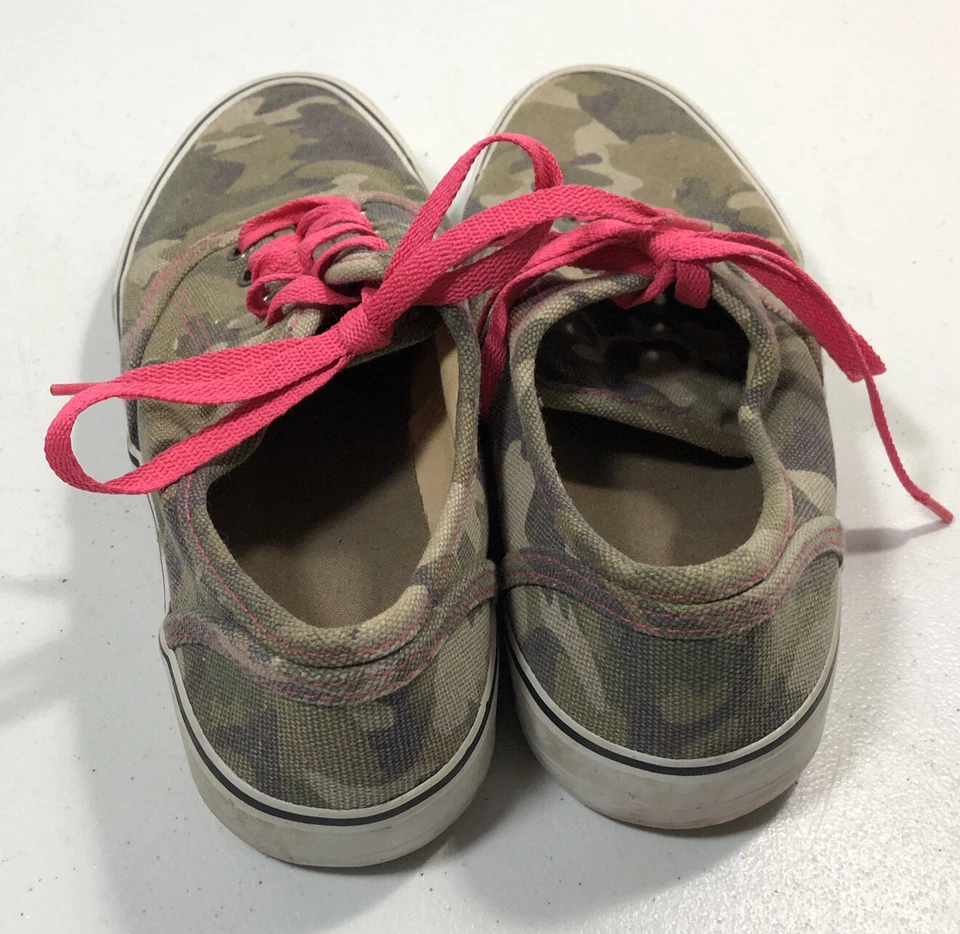 Mossimo Camouflage Camo Athletic Flats Canvas Shoes Womens Size 9 - Image 3 of 4