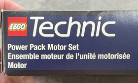 Vintage LEGO Technic #8735 Power Pack Motor Set 9 Volt 1997 New In Sealed Box