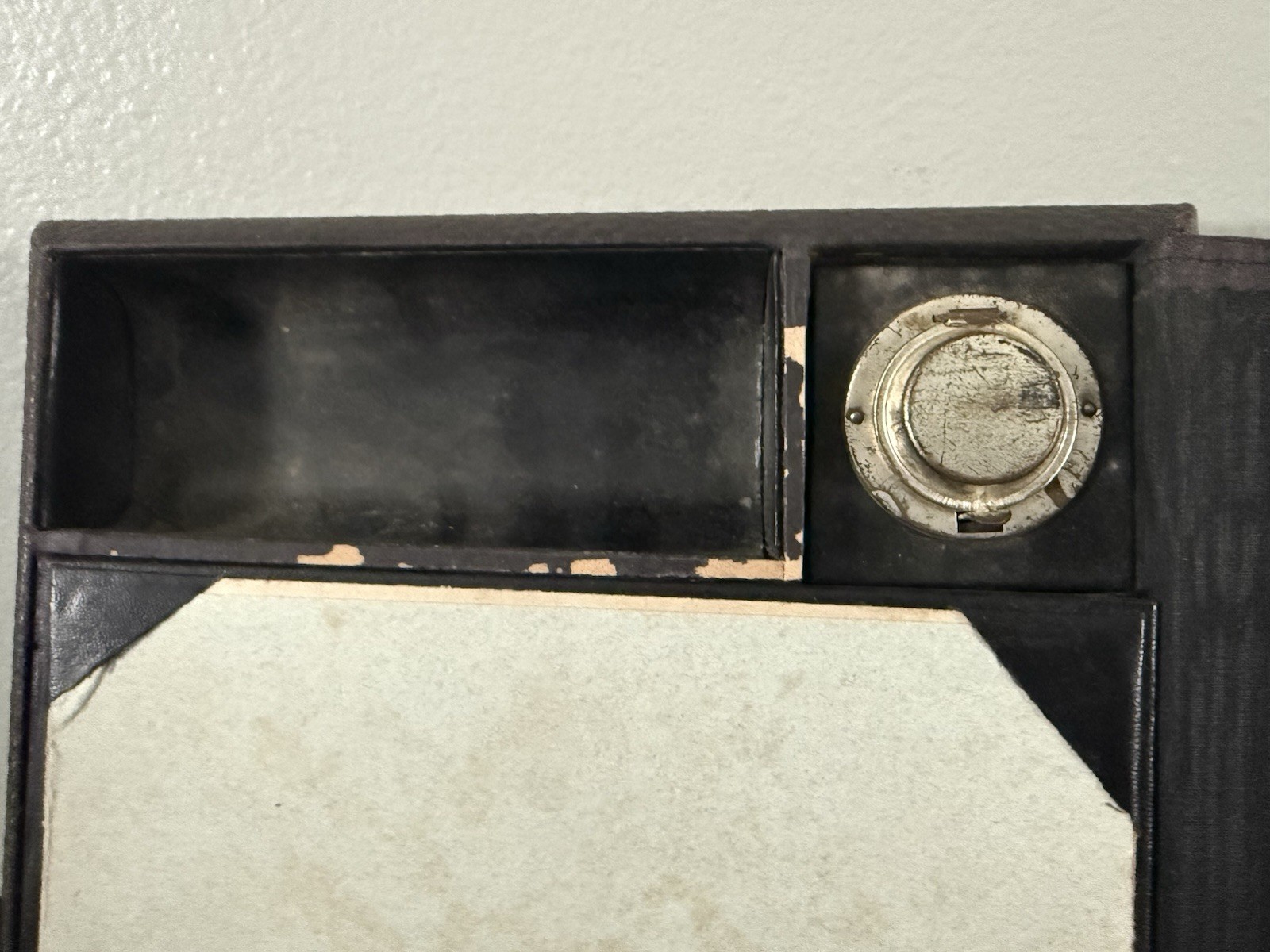 ANTIQUE TRAVELING WRITING DESK w/ 1908 Franklin Co. CHI Calendar & 1908 Document