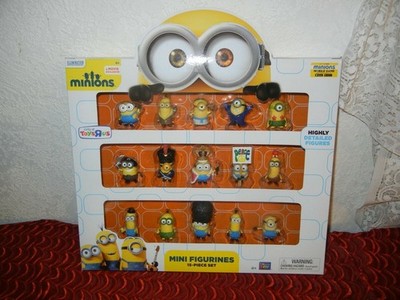 RARE VINTAGE DISNEY DESPICABLE ME MINIONS CHARACTER FIGURE SET of 15 - NIB