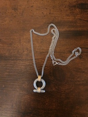 Vintage Avon Two Tone Infinity Symbol Necklace Silv. NEW No Box. Never Worn
