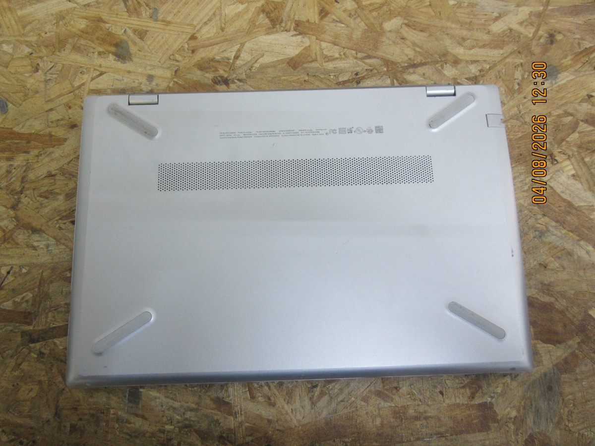 HP PAVILION 15-CX0XXX Core i7-8550U @ 1.80GHz 8GB RAM 128GB SSD