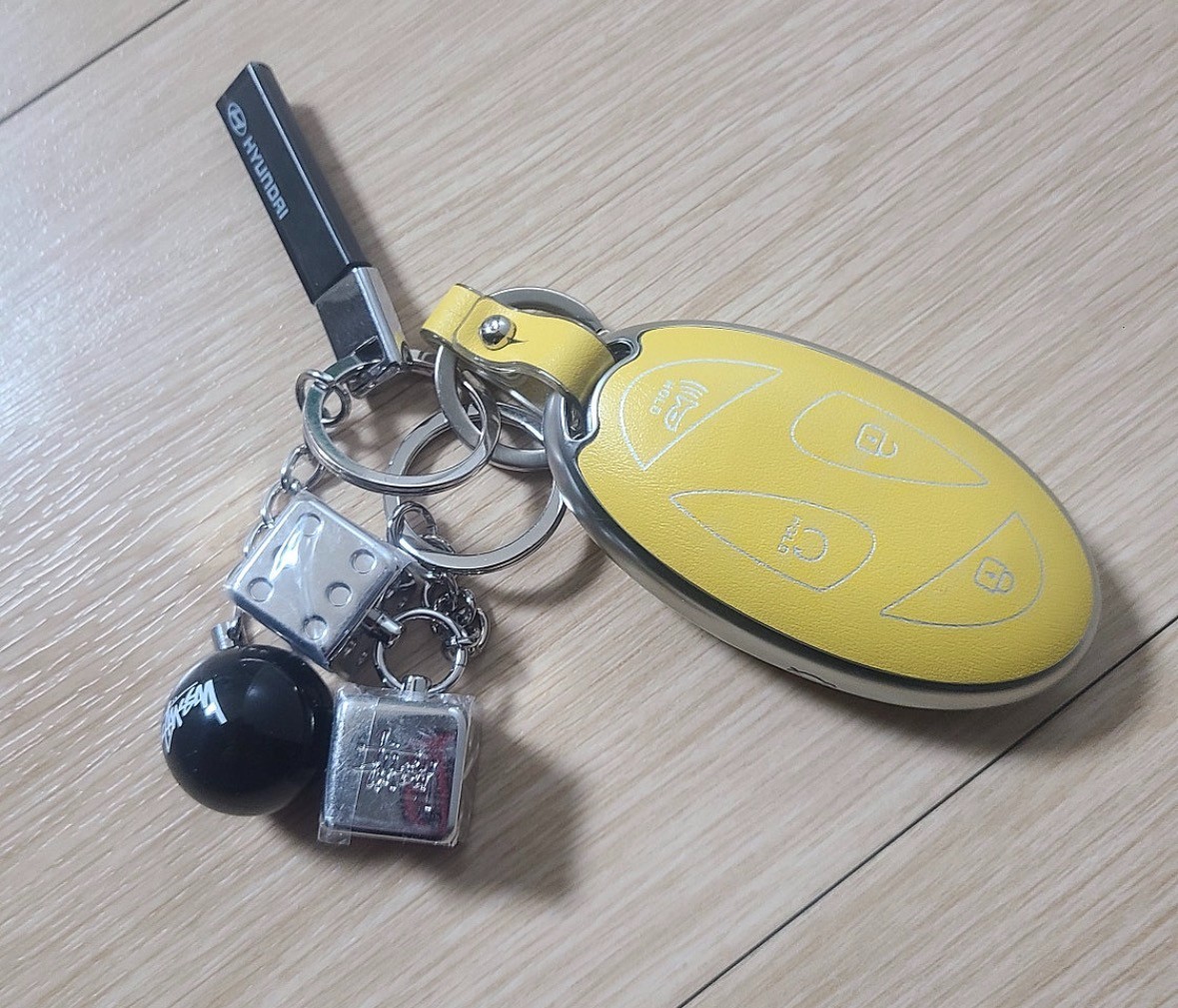 Stussy Metal Dice Keychain Silver | eBay